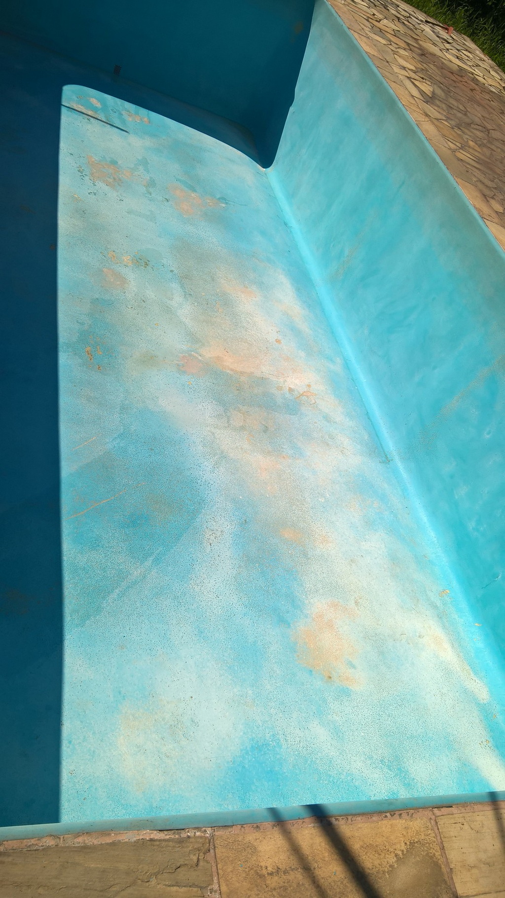 Deck e Área de Piscina